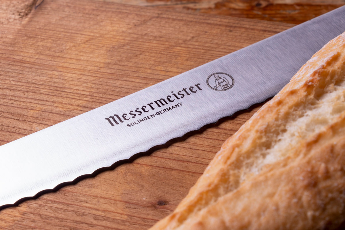Future 31cm Breadknife