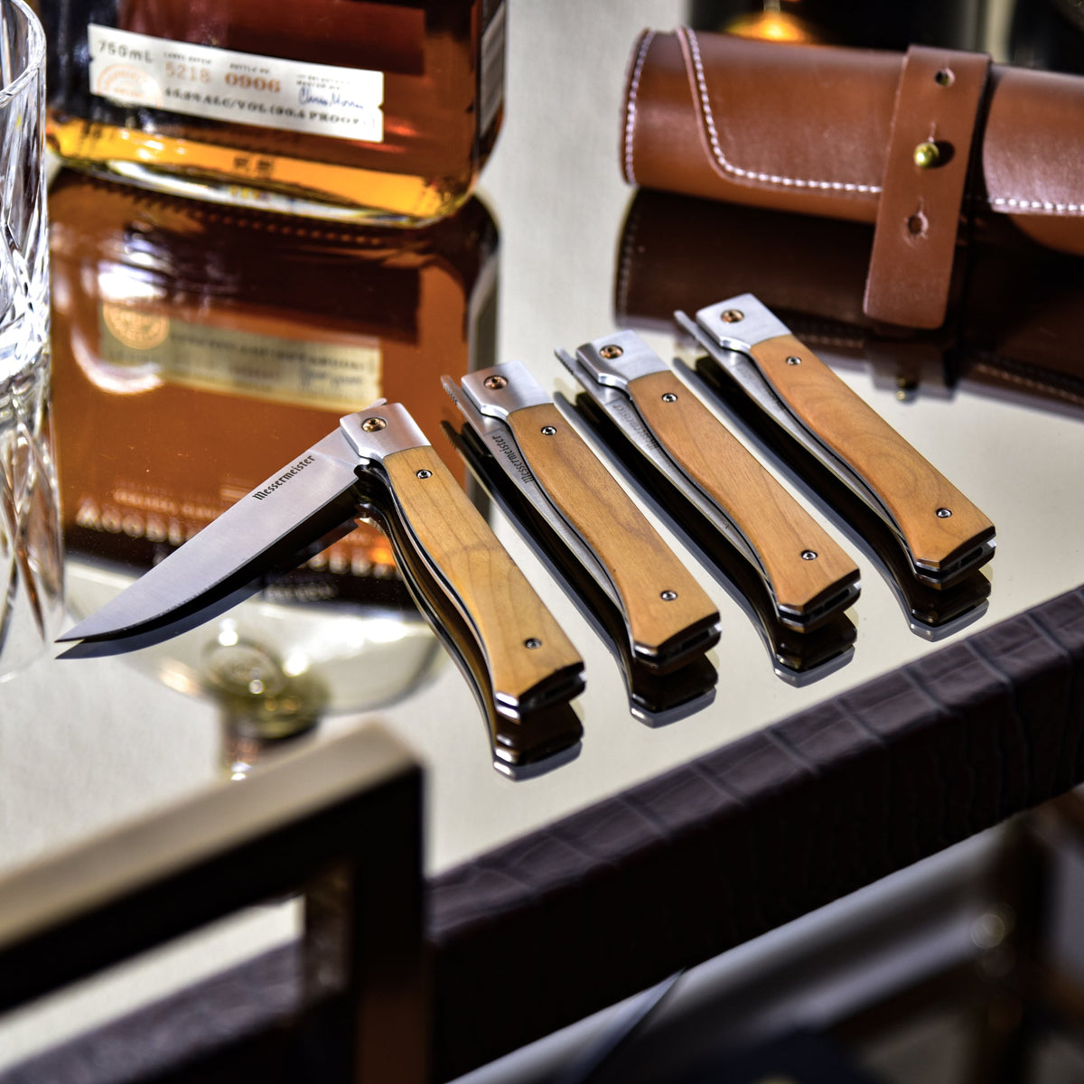Folding Steak Knife Set In Leather Roll